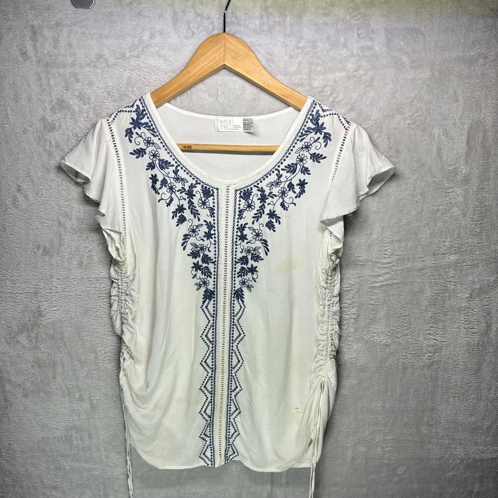 Time and Tru white rayon & polyester blouse with blue floral embroidery